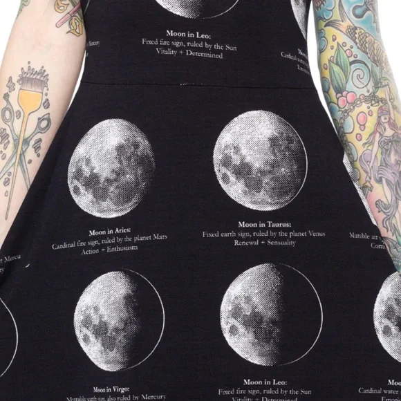 KILLSTAR ITEMS ARE NOW IN agothicuniverse.com for Less - APPROVED BY KILLSTAR - Picture 3 of 8